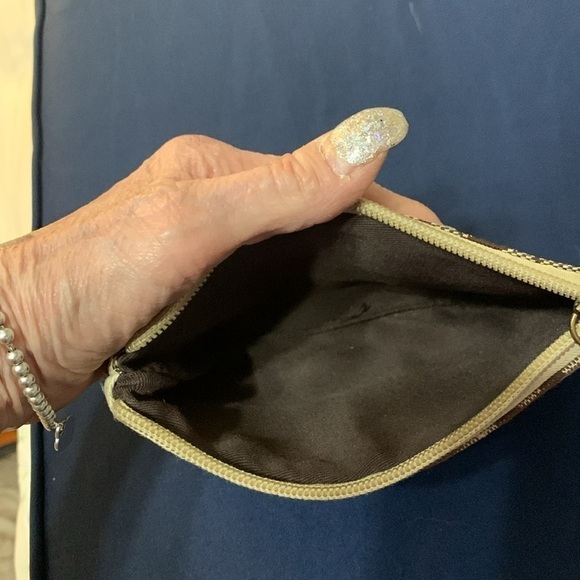 Small coach wristlet - Picture 5 of 5